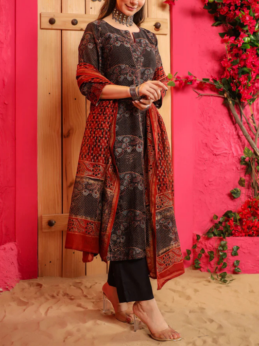 Zayla Saira Chanderi Suit Set with Hand-Block Printed Ajrak Design