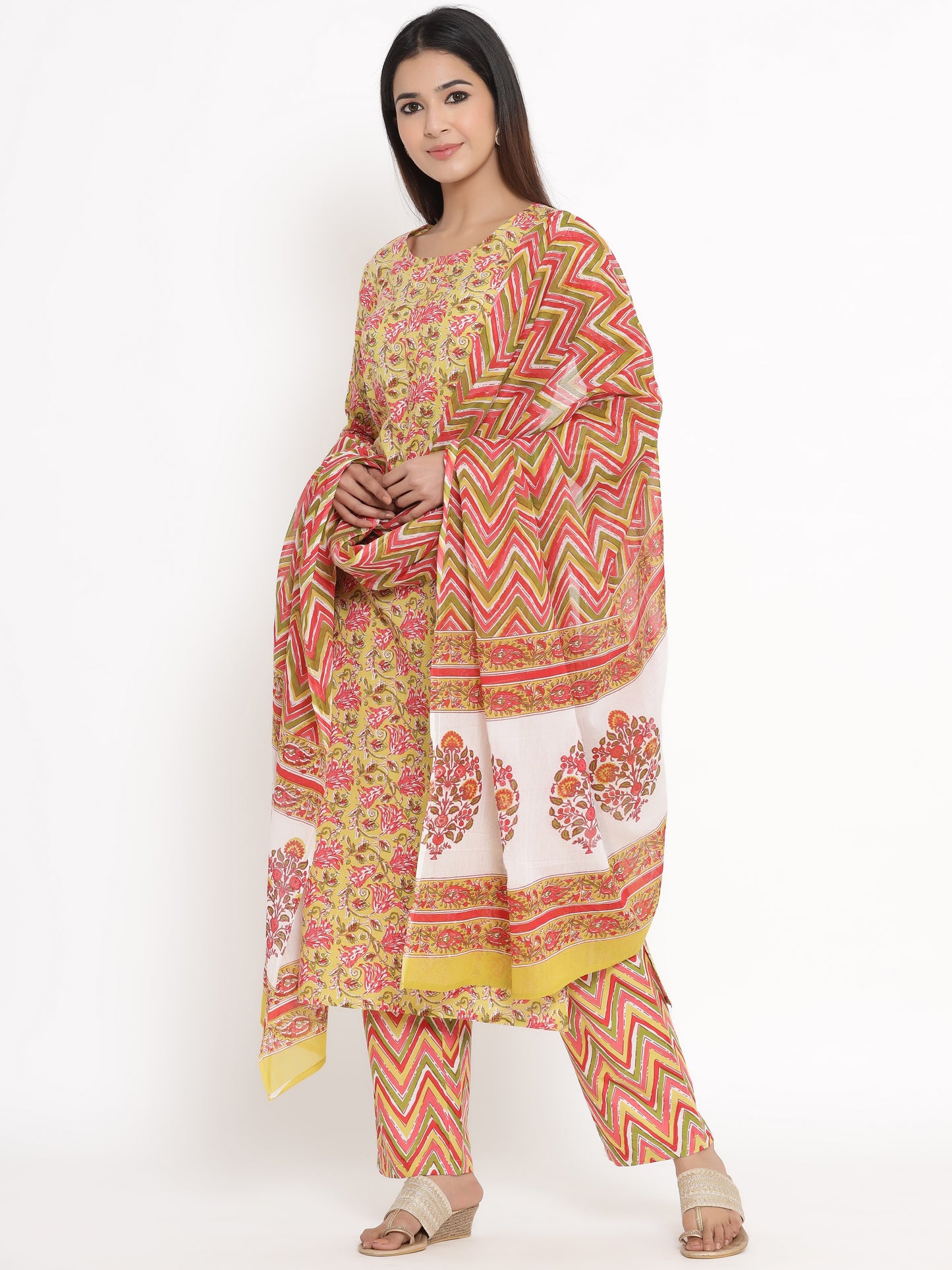 Zayla Floral Print Kurta, Trouser/Pant & Dupatta Set - A Perfect Blend of Tradition and Trend