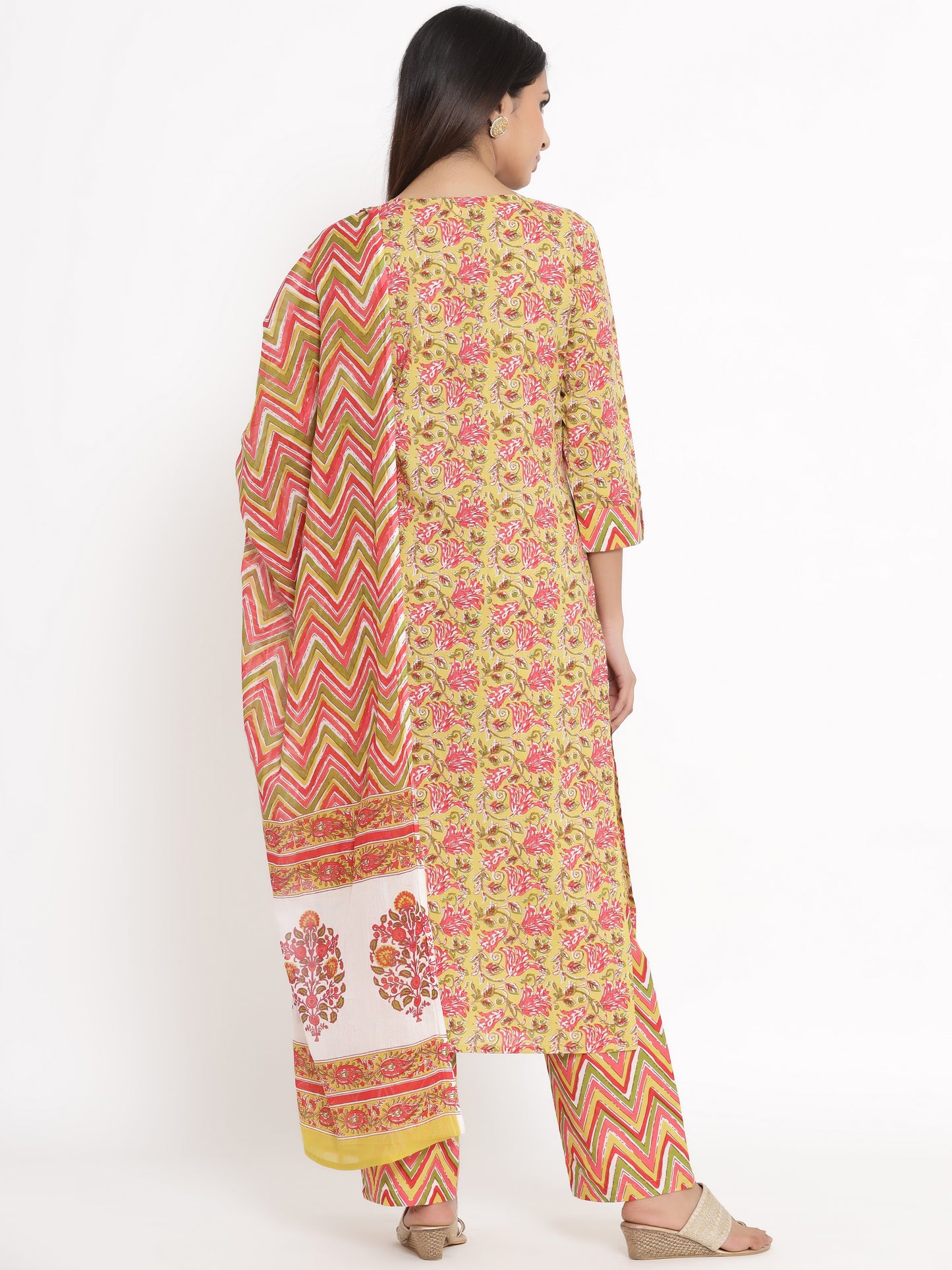 Zayla Floral Print Kurta, Trouser/Pant & Dupatta Set - A Perfect Blend of Tradition and Trend