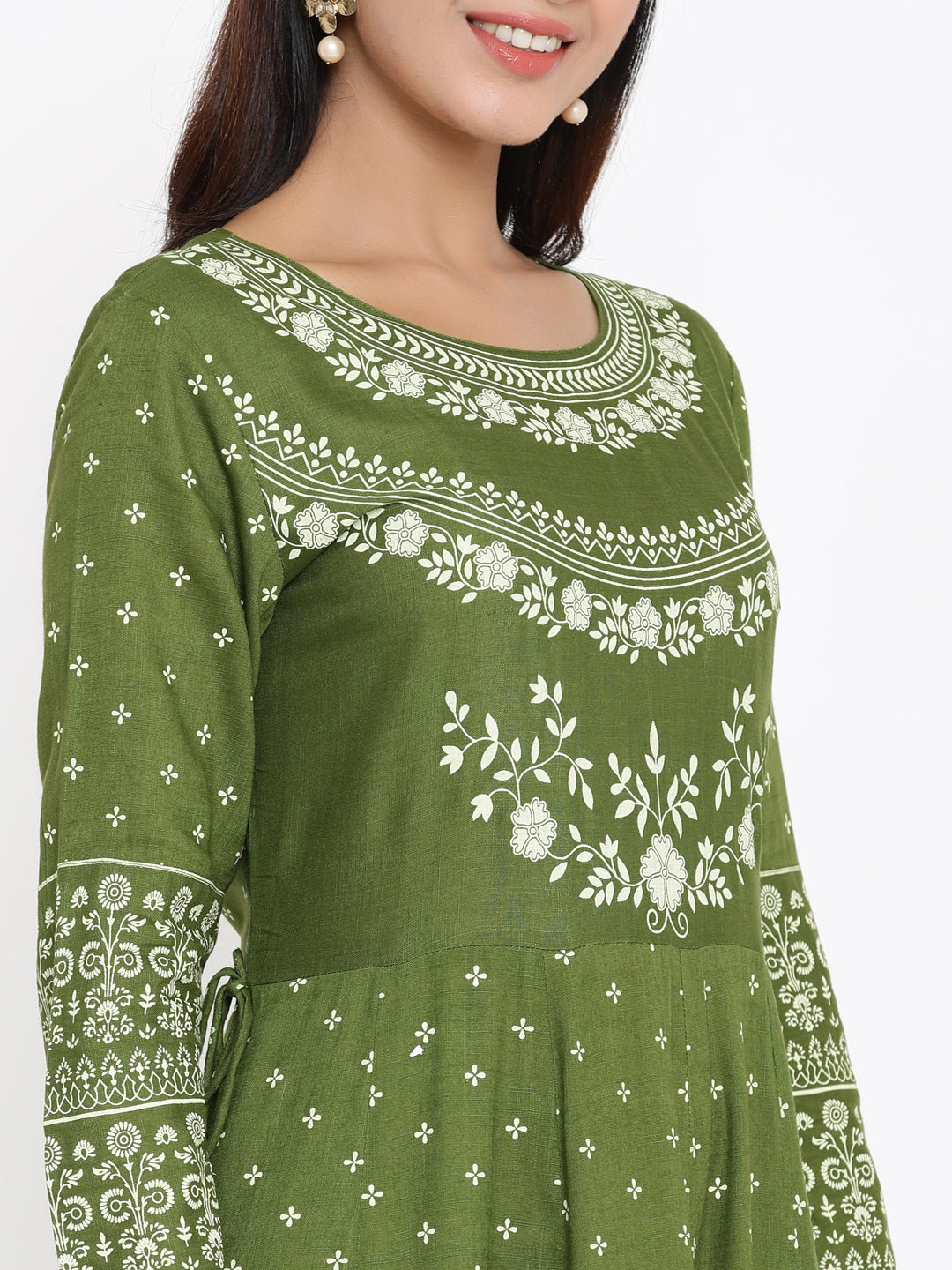 Zayla Green & White Anarkali Kurta - A Timeless Ethnic Elegance