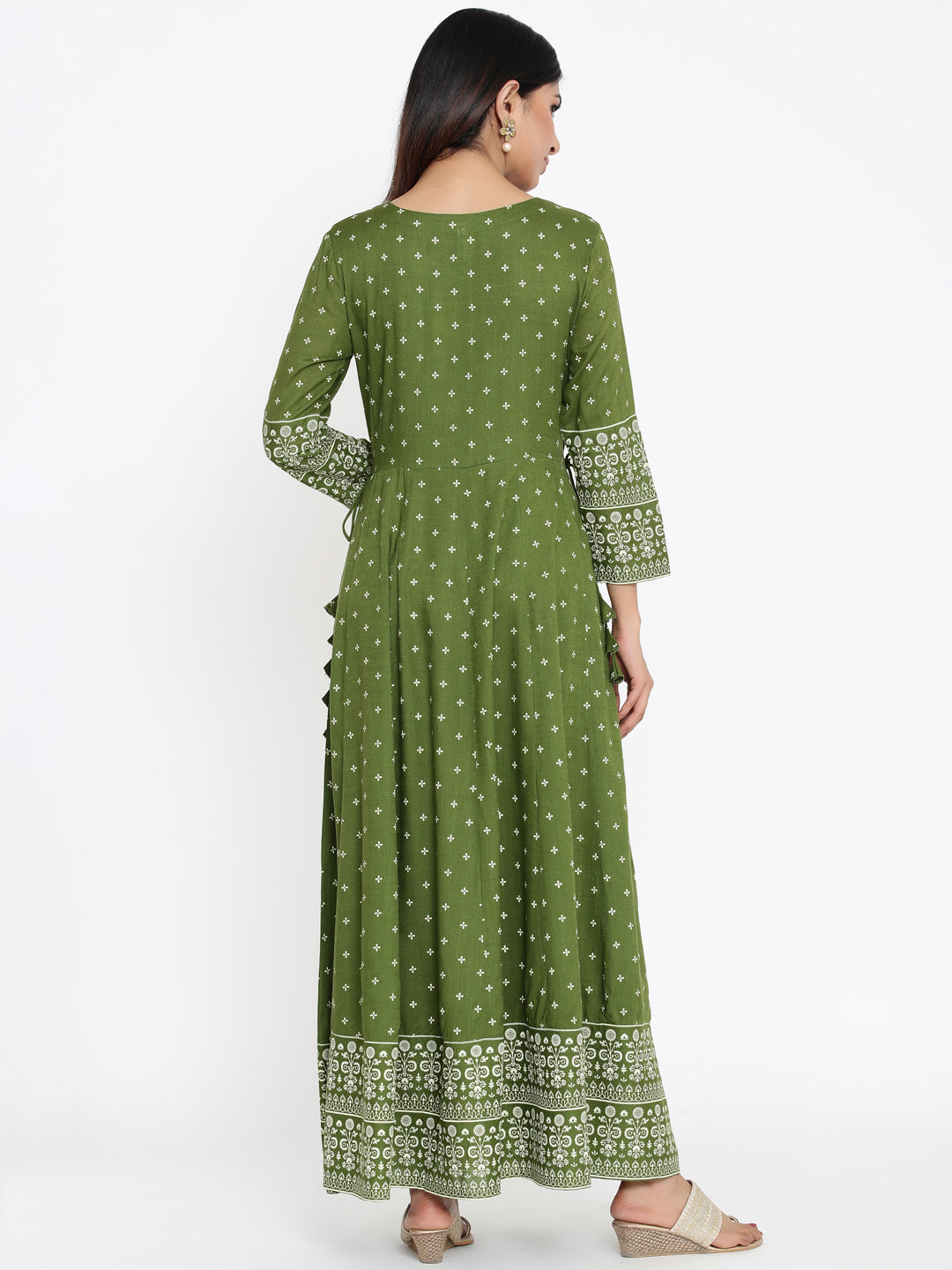 Zayla Green & White Anarkali Kurta - A Timeless Ethnic Elegance